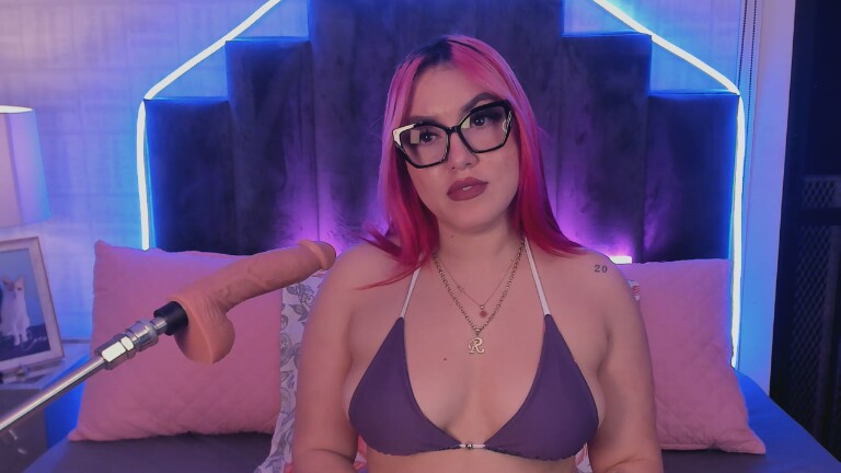 RouSex's nudes and profile