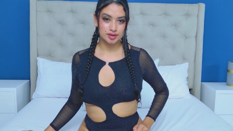 AdalinaVera's Streamate show and profile