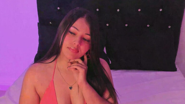 BellaTunder's Streamate show and profile