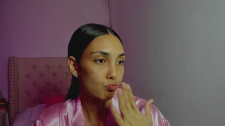 SoyLili's Streamate show and profile