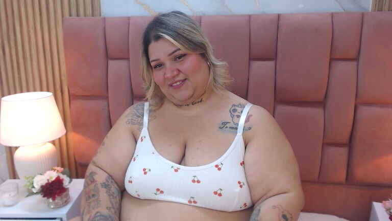 Evaverse's Streamate show and profile