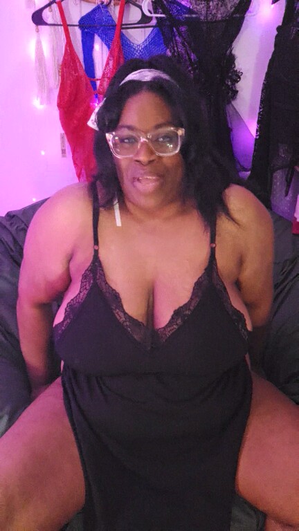 ColorMePink's Streamate show and profile