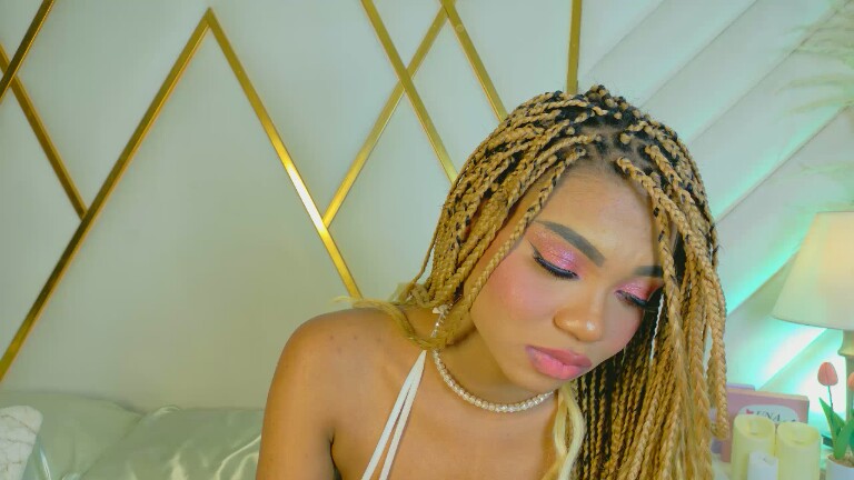 AuryPineda's Streamate show and profile