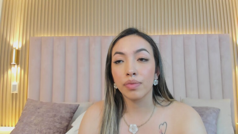 CelesteRioz's Streamate show and profile