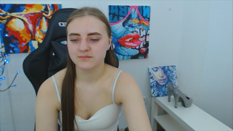 ArinaBelly's Streamate show and profile