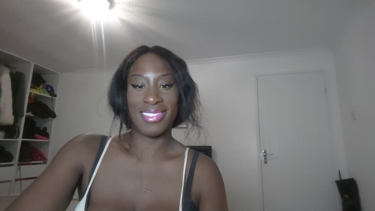 EnglishGoddessDestinyBlack's Streamate show and profile