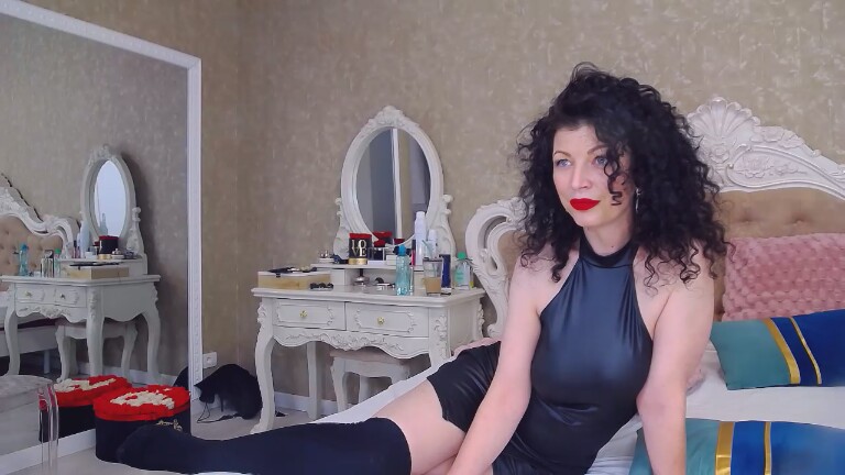 NataliaRed's Streamate show and profile