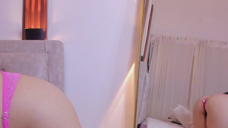 MillieBunny's Streamate show and profile