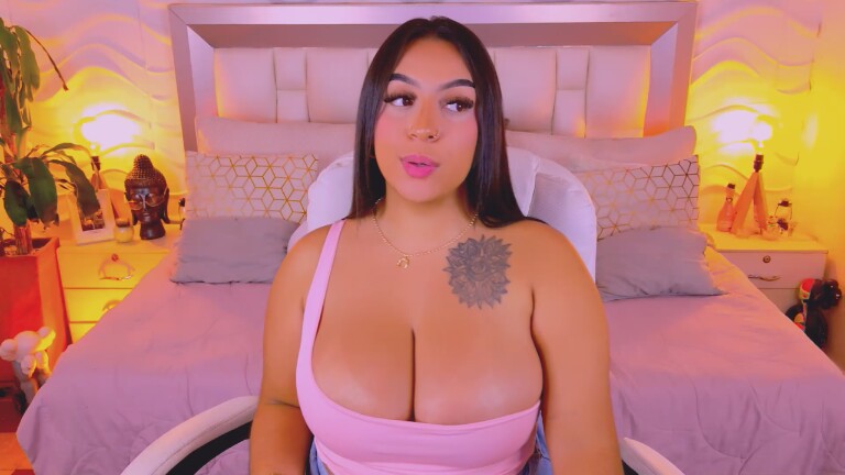 MartinaPiero's Streamate show and profile