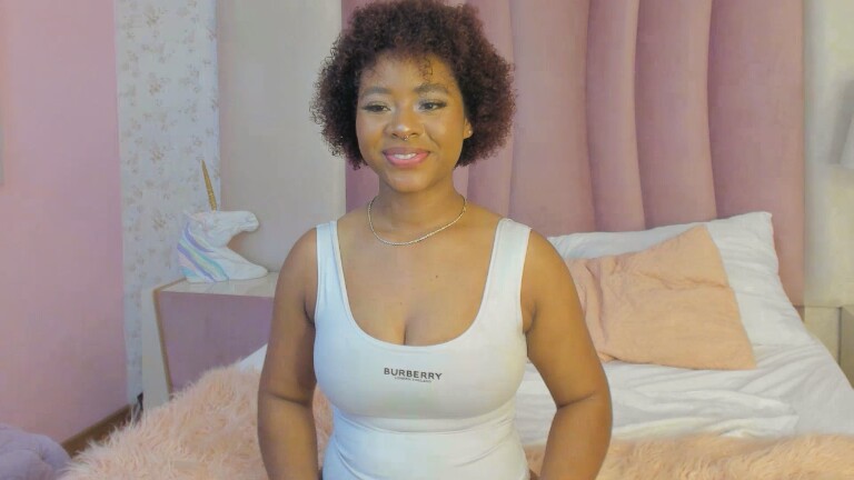 ZendaMejia's Streamate show and profile