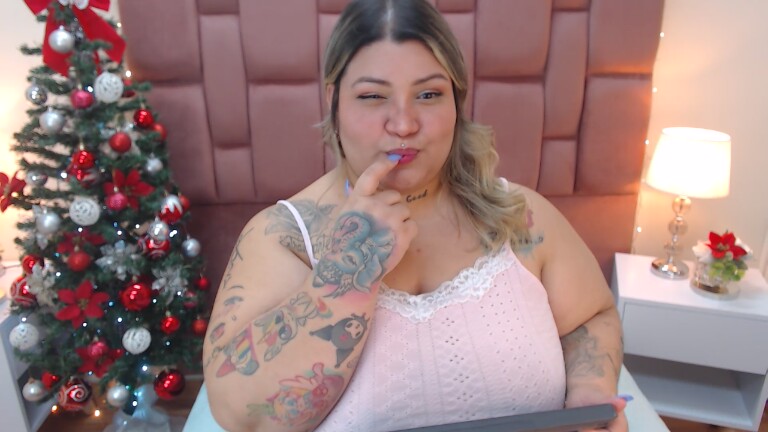 Evaverse's Streamate show and profile