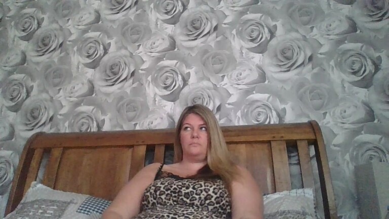 BabyCakesUK's Streamate show and profile