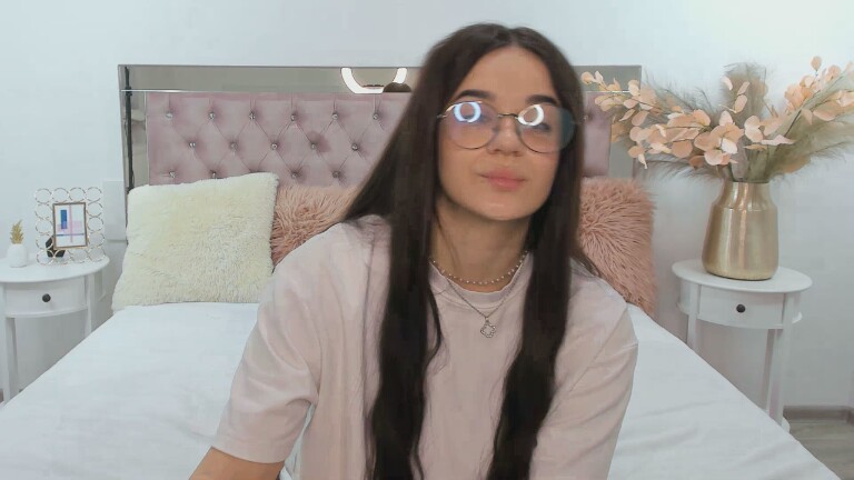 TianaTinn's Streamate show and profile