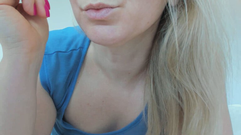 XxSweety_GirlxX's Streamate show and profile