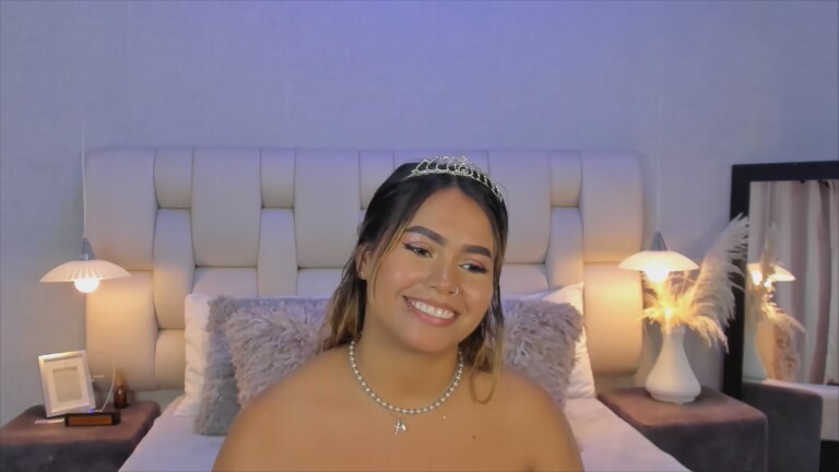 EmmaPrinncess's Streamate show and profile