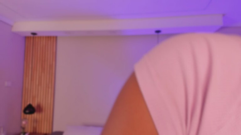 ChaynnaCooper's Streamate show and profile