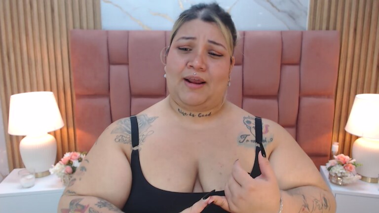 Evaverse's Streamate show and profile