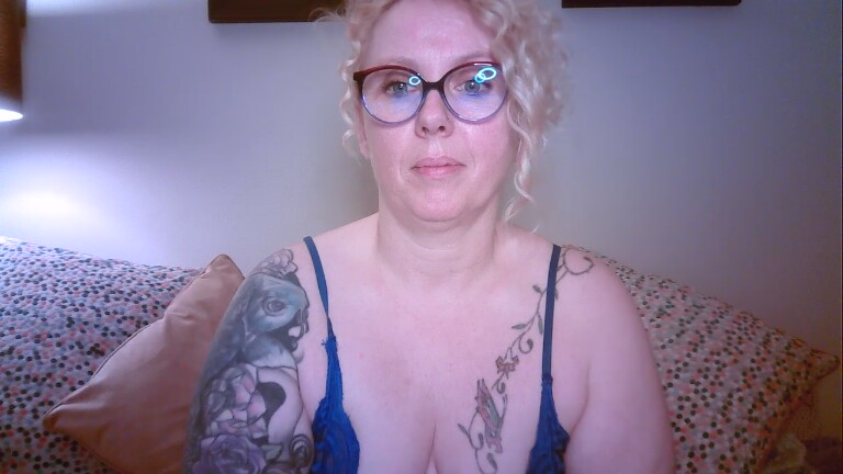 OrlaFox's Streamate show and profile