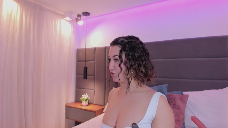AriannaGray's Streamate show and profile