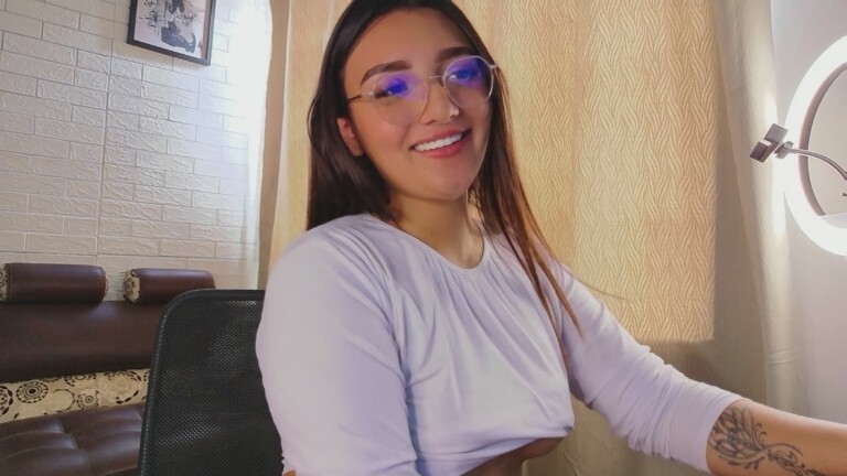 KaateLuu's Streamate show and profile