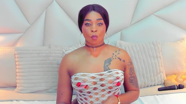 TyraaLambert's Streamate show and profile