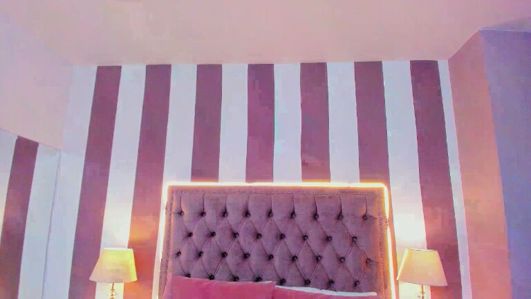 AuraClark's Streamate show and profile