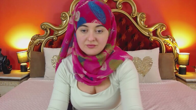 ANNALYAx's Streamate show and profile