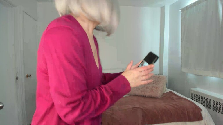 TheRealSeska's Streamate show and profile