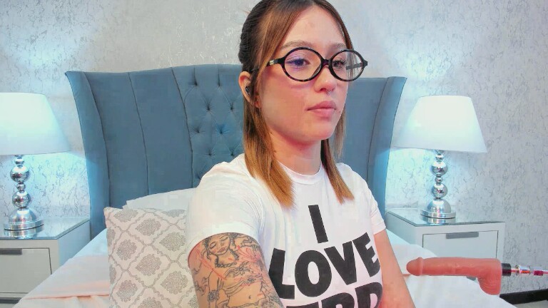 SusyBlair's Streamate show and profile