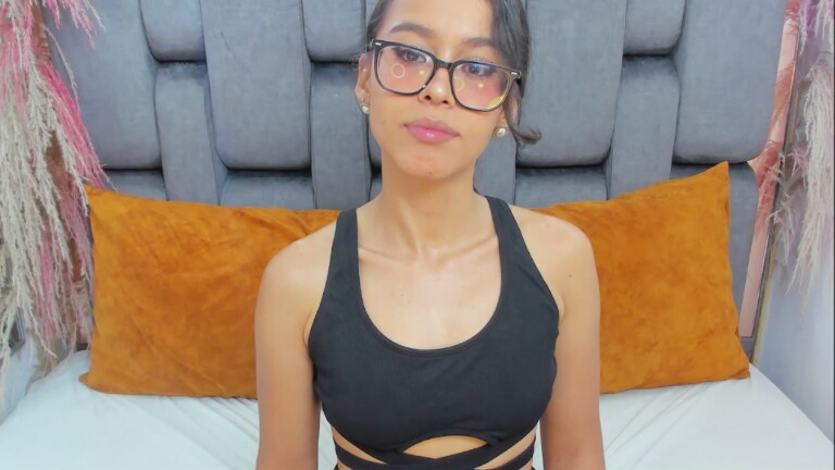 GABYHANK's Streamate show and profile