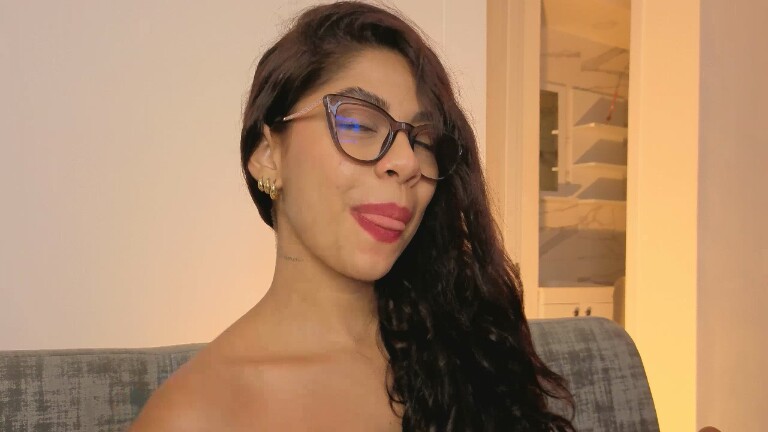 Clarckbella's Streamate show and profile