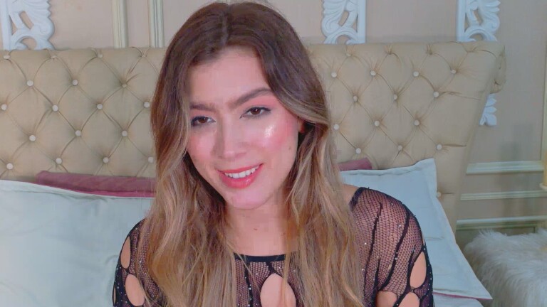 LauraFord's Streamate show and profile