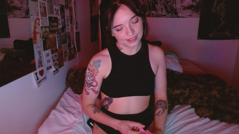 AvaMack's Streamate show and profile