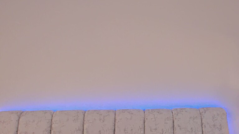 ImElliebell's Streamate show and profile