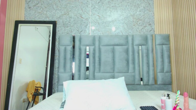 veronnicarosse's Streamate show and profile