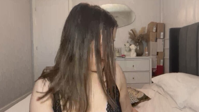 PeacheyyStuff's Streamate show and profile