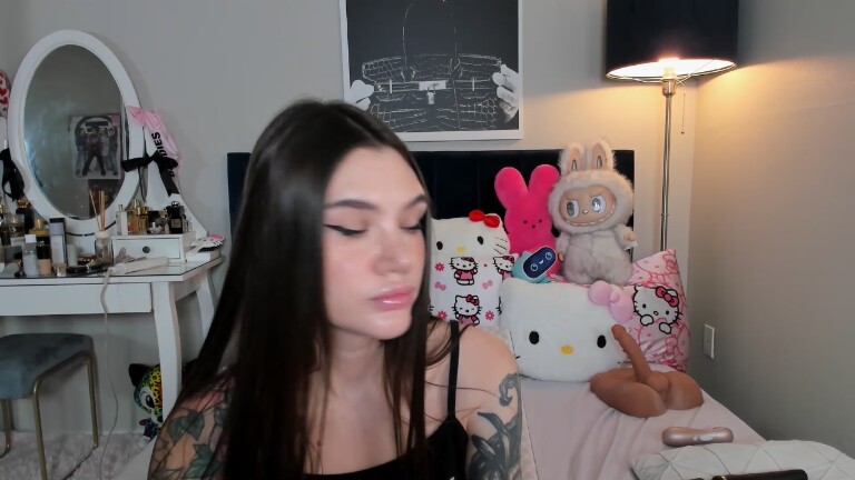 SashaNels's Streamate show and profile