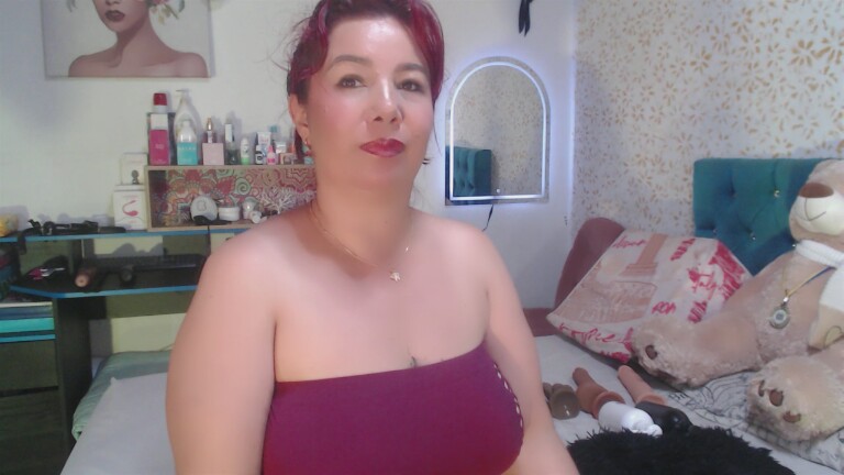 Mysterymoommy18's Streamate show and profile