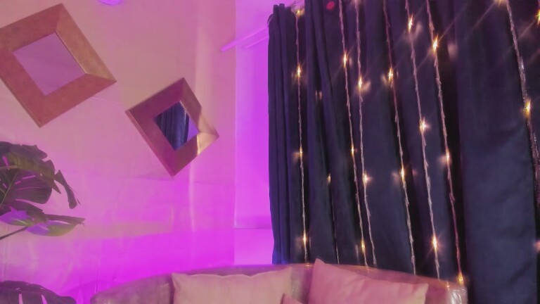 megan_devon's Streamate show and profile