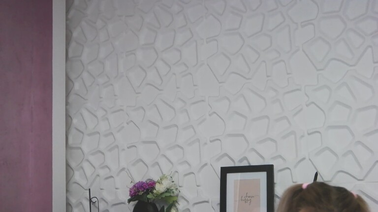 LeiaHux's Streamate show and profile