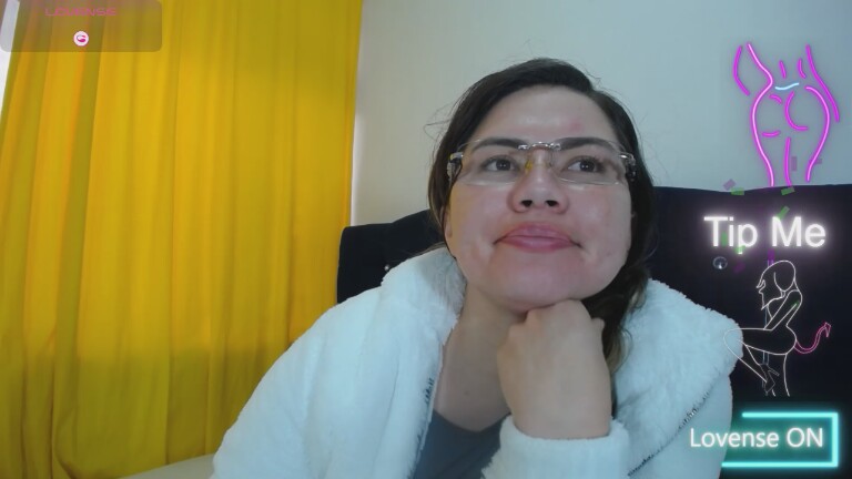 melanieparker25's Streamate show and profile