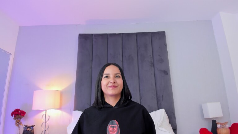 LeahAshford's Streamate show and profile