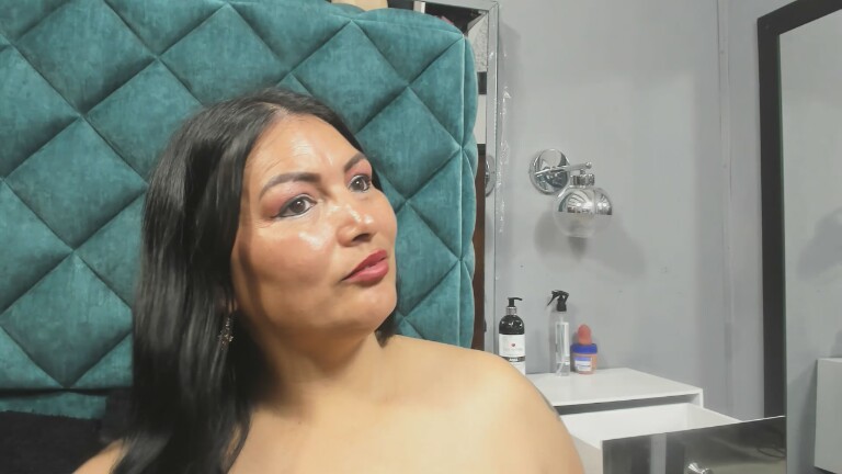 PENELOPELEWIS40's Streamate show and profile