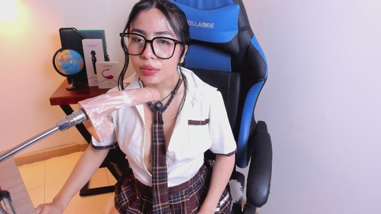 ValeCute's Streamate show and profile