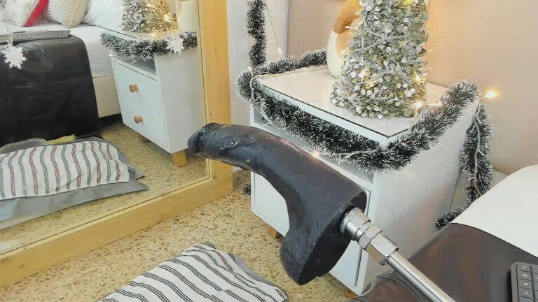 AntoniaRoss's Streamate show and profile