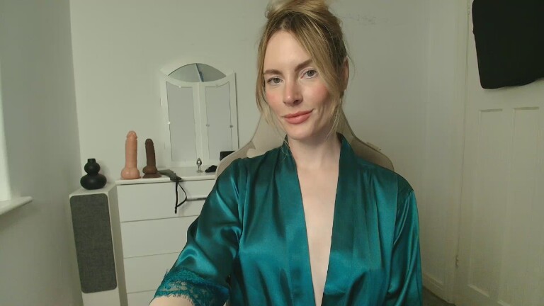 GoddessAmberD's Streamate show and profile