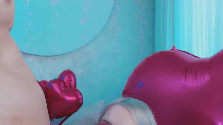 DenLina's Streamate show and profile