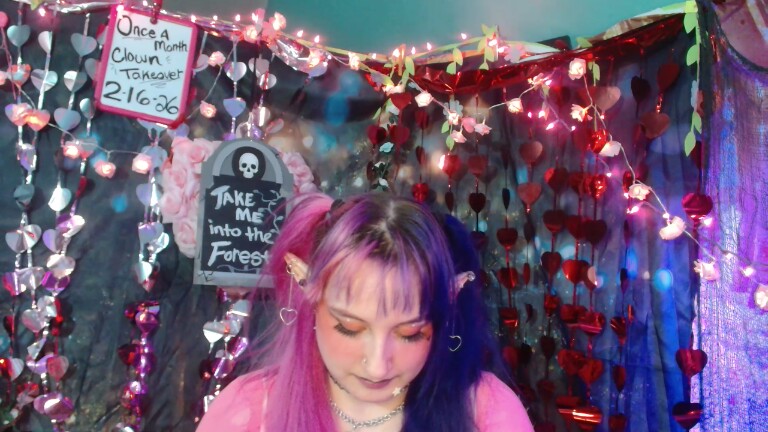 ItsMagicalMae's Streamate show and profile