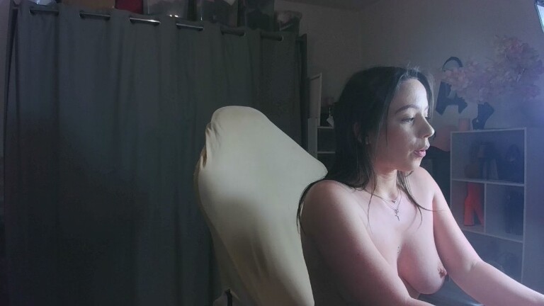 hotenza's Streamate show and profile