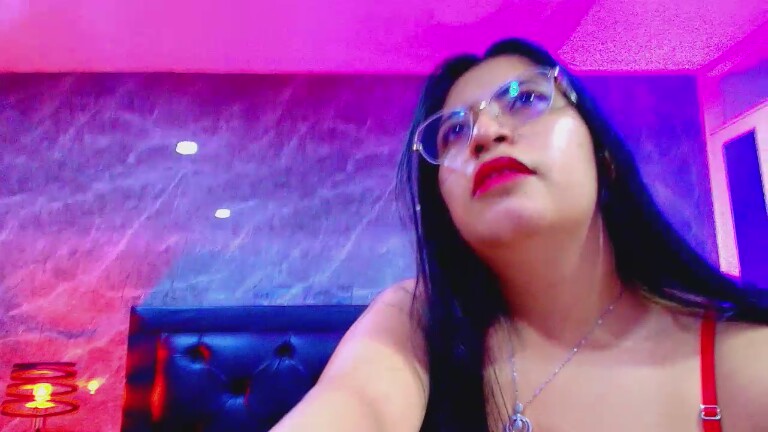 Kamile_Nilsen's Streamate show and profile